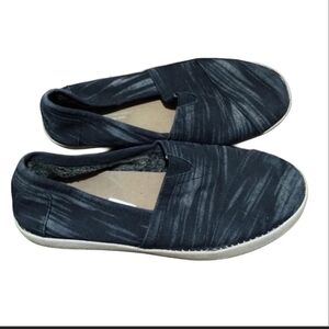 Tom's Navy blue slip-on canvas Shoes